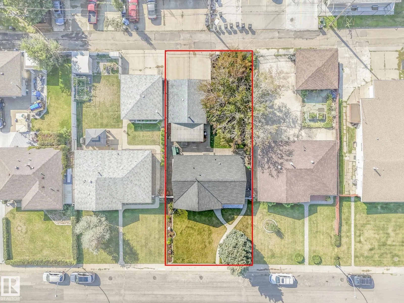 7415 84 AV NW
