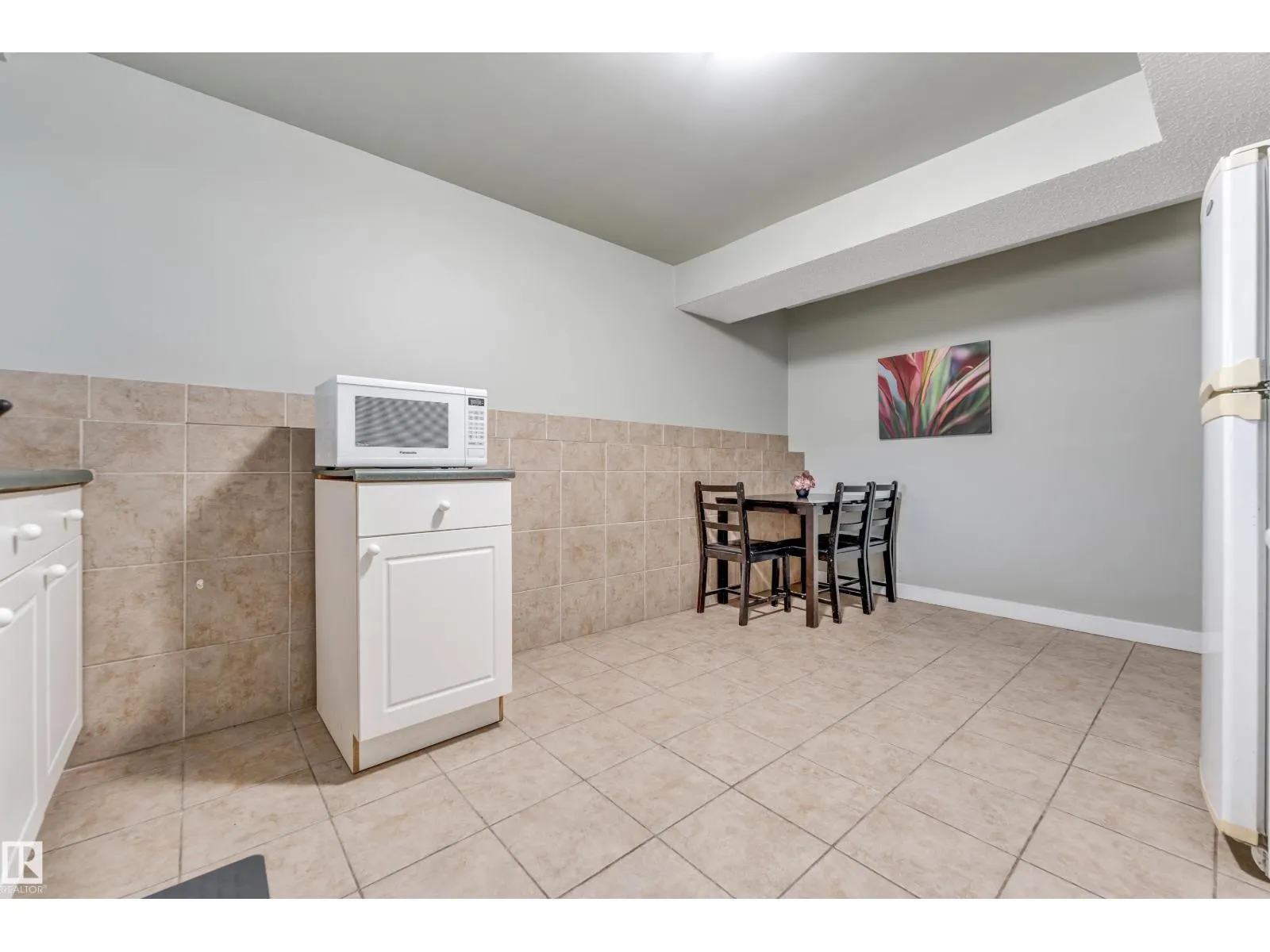 3923 67 ST NW