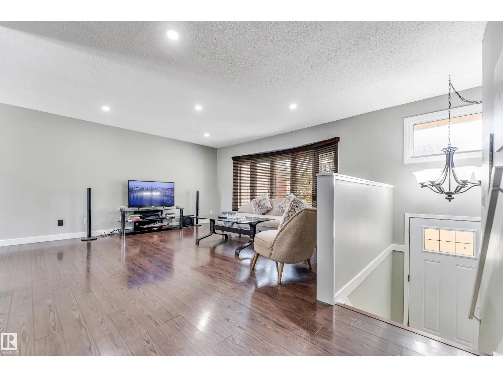 3923 67 ST NW