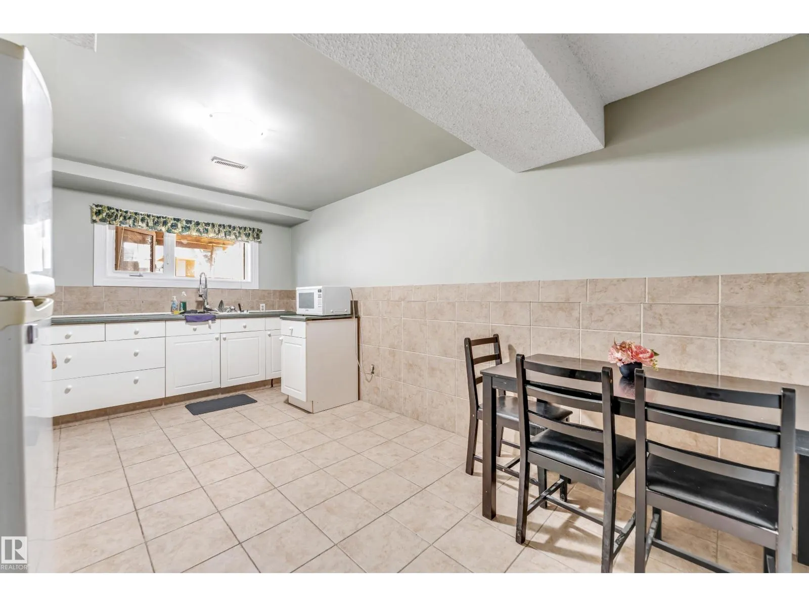 3923 67 ST NW