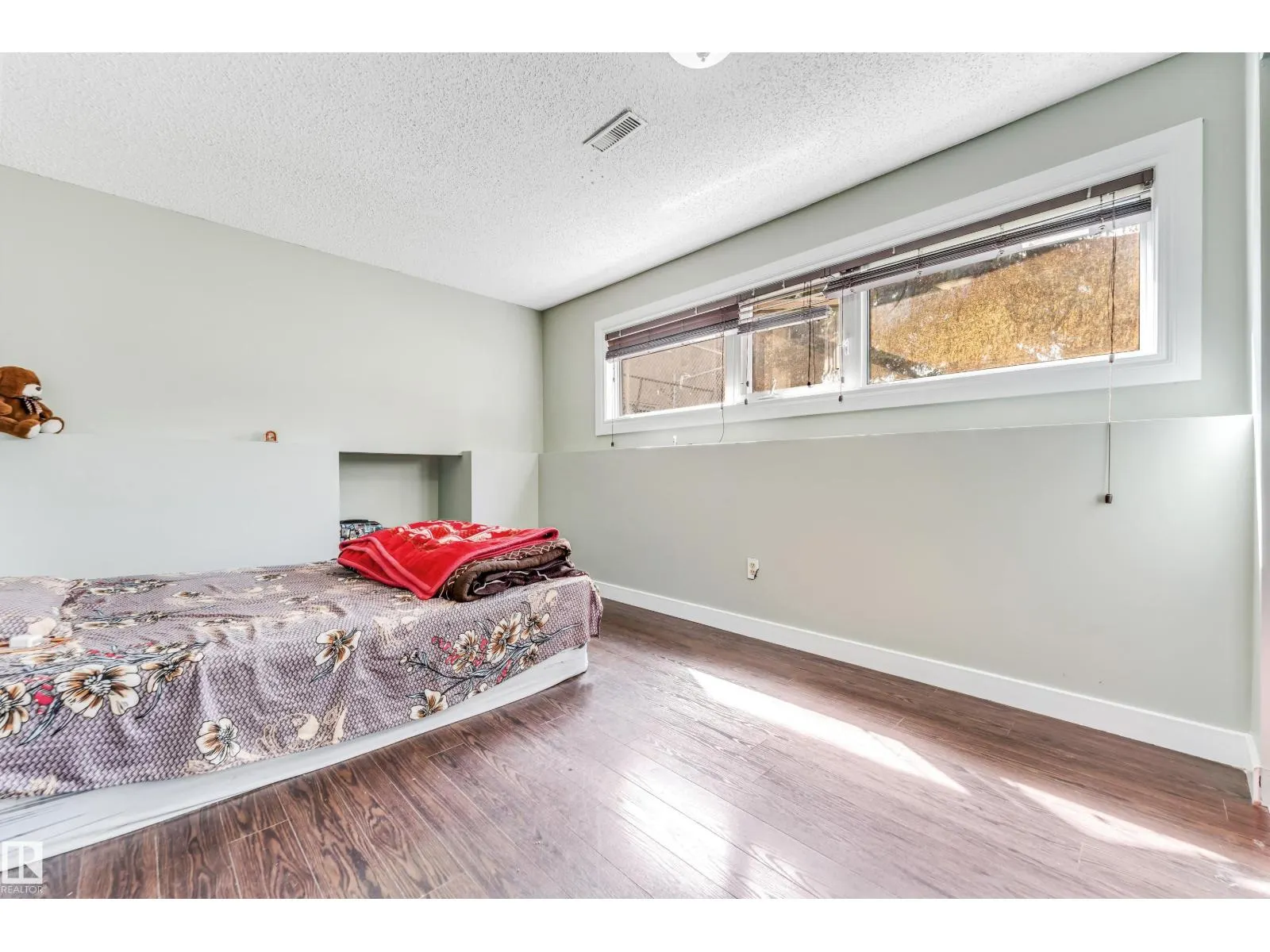 3923 67 ST NW