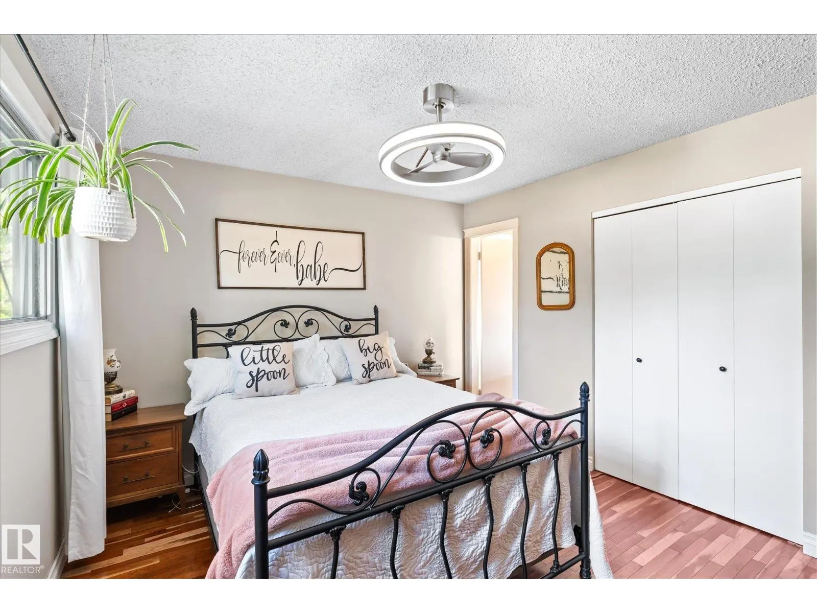 31 LORRAINE CR