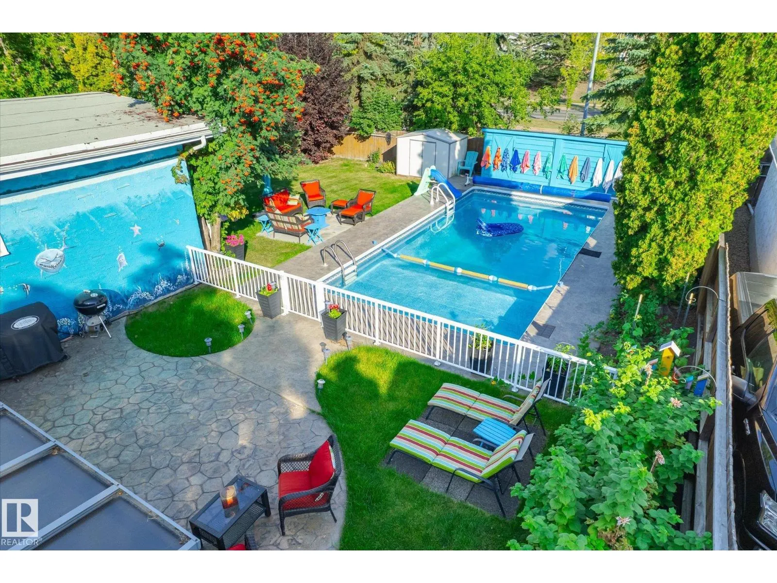 31 LORRAINE CR