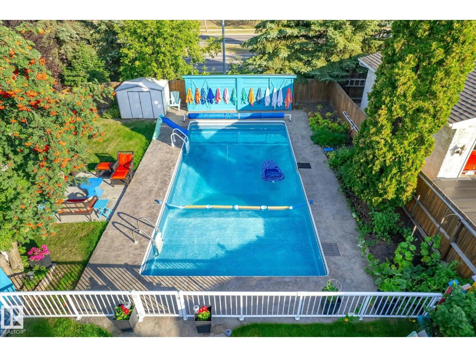31 LORRAINE CR