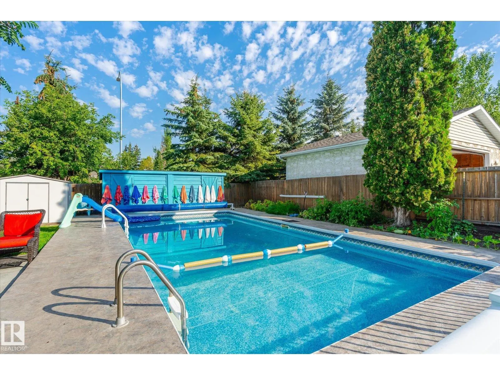 31 LORRAINE CR