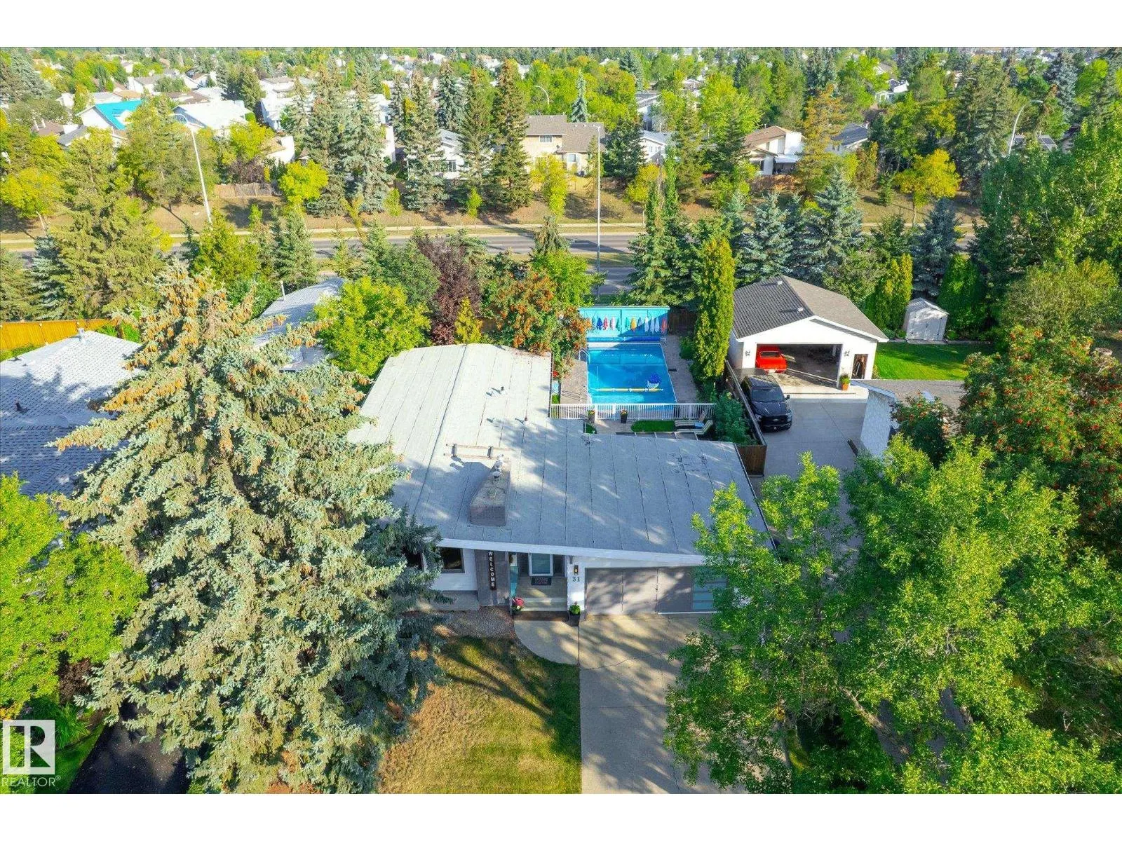 31 LORRAINE CR