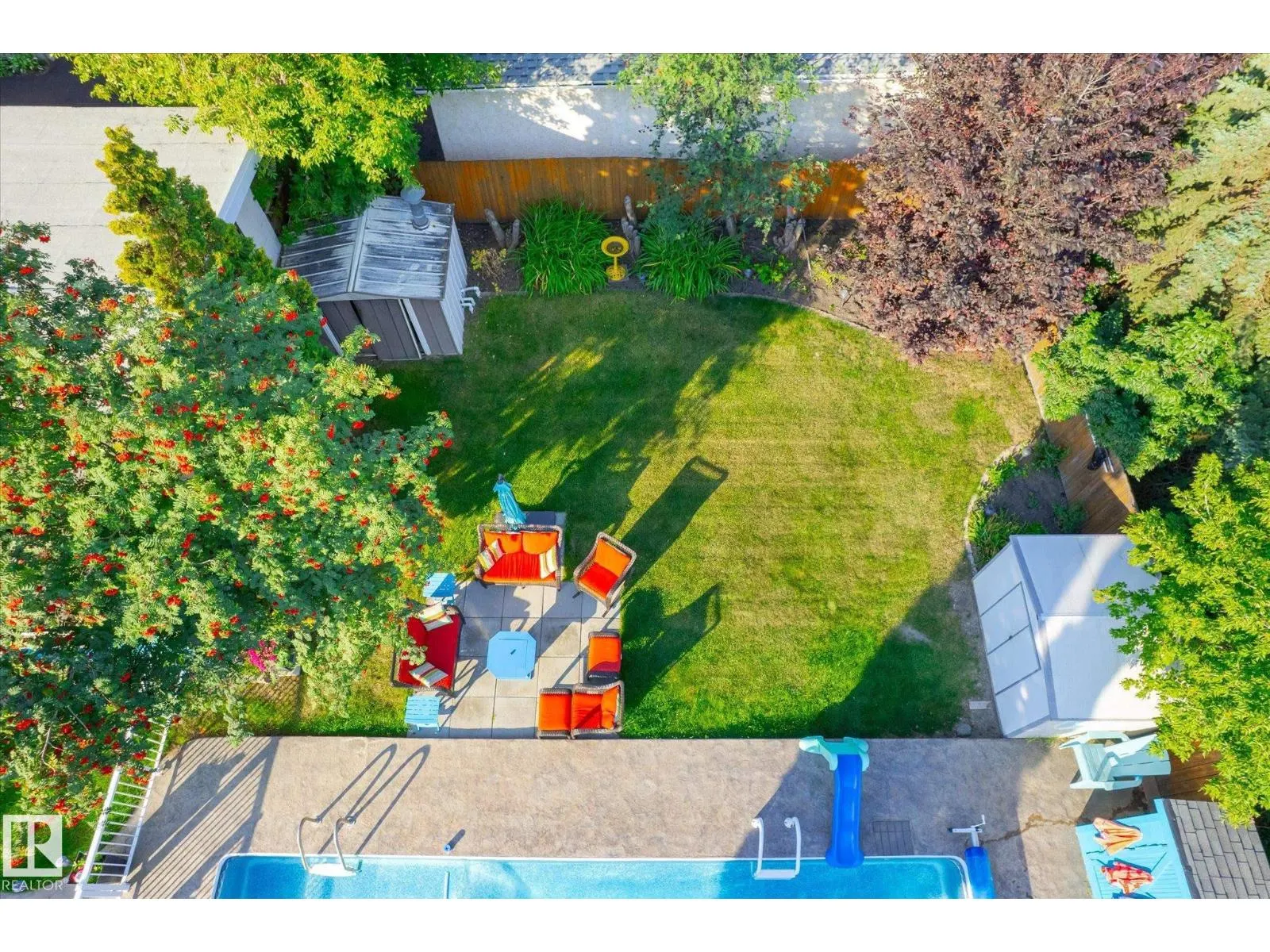 31 LORRAINE CR