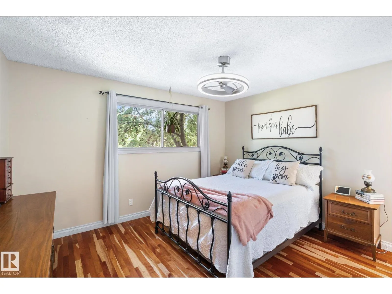 31 LORRAINE CR