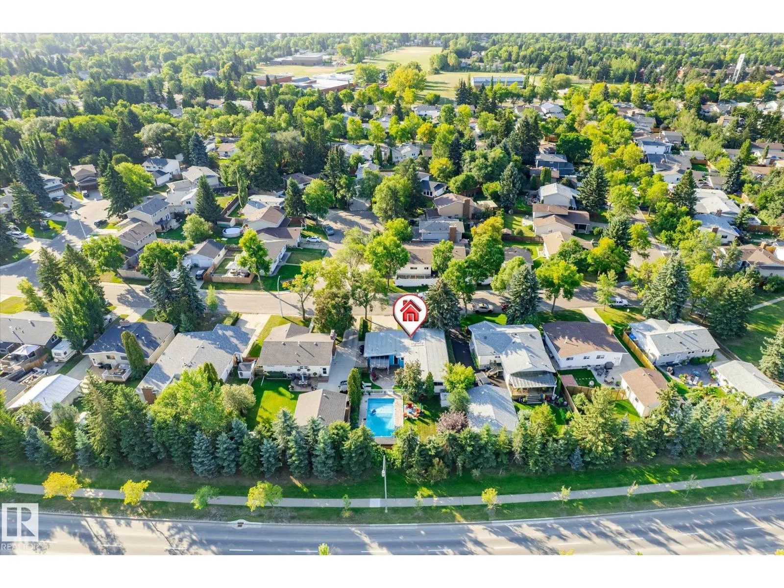 31 LORRAINE CR
