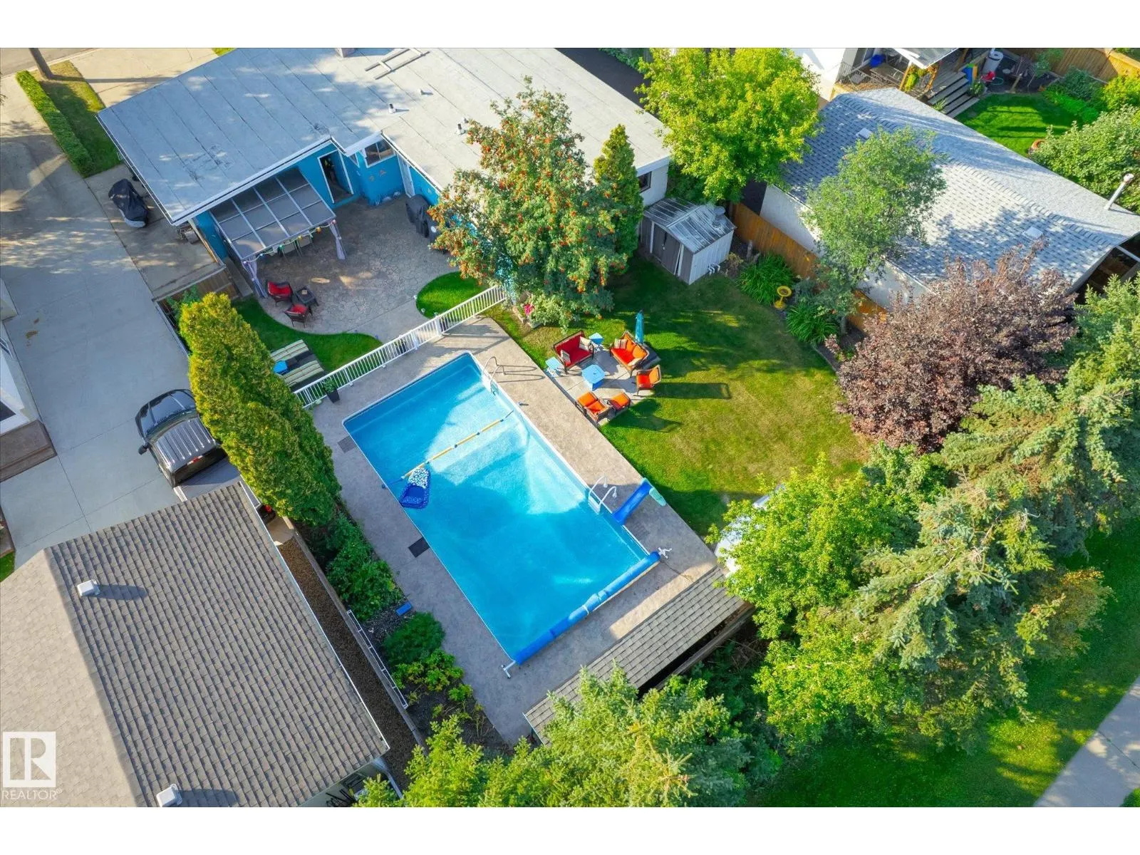 31 LORRAINE CR