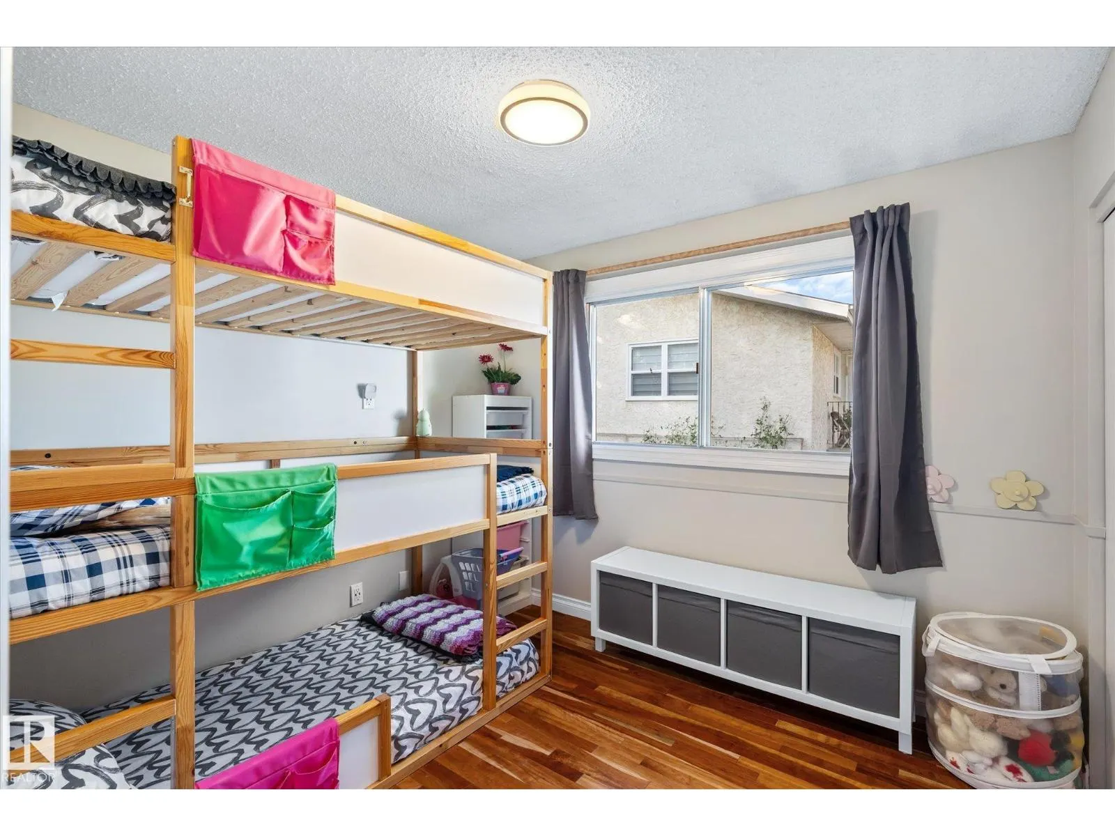 31 LORRAINE CR
