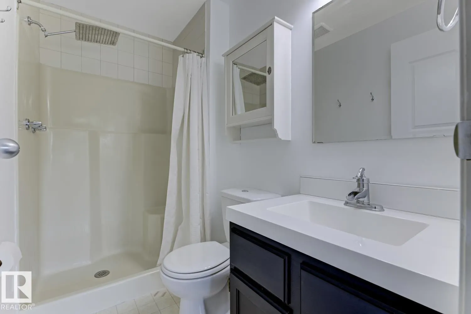 44 ATTWOOD DR