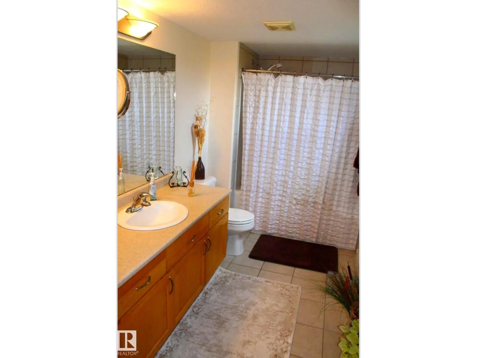 #232 530 HOOKE RD NW
