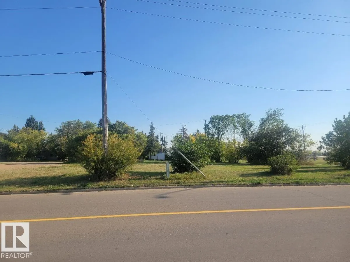 4804-4812 51 AV