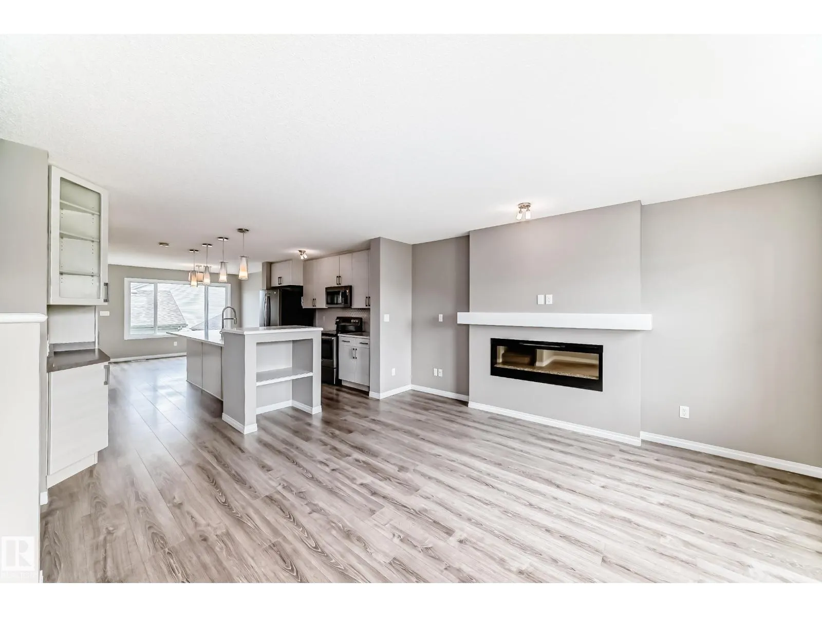 2271 PRICE LN SW