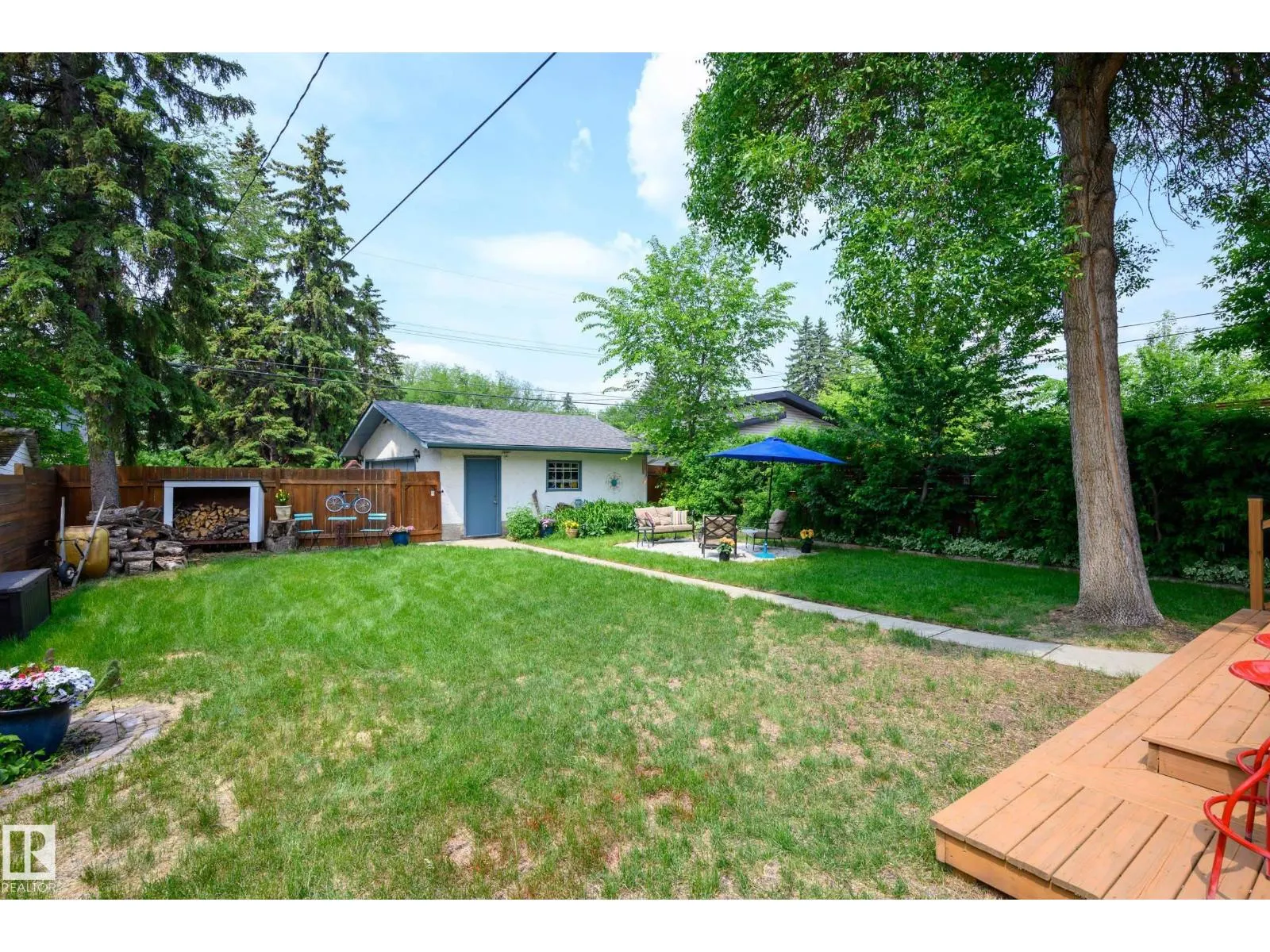 11118 125 ST NW NW