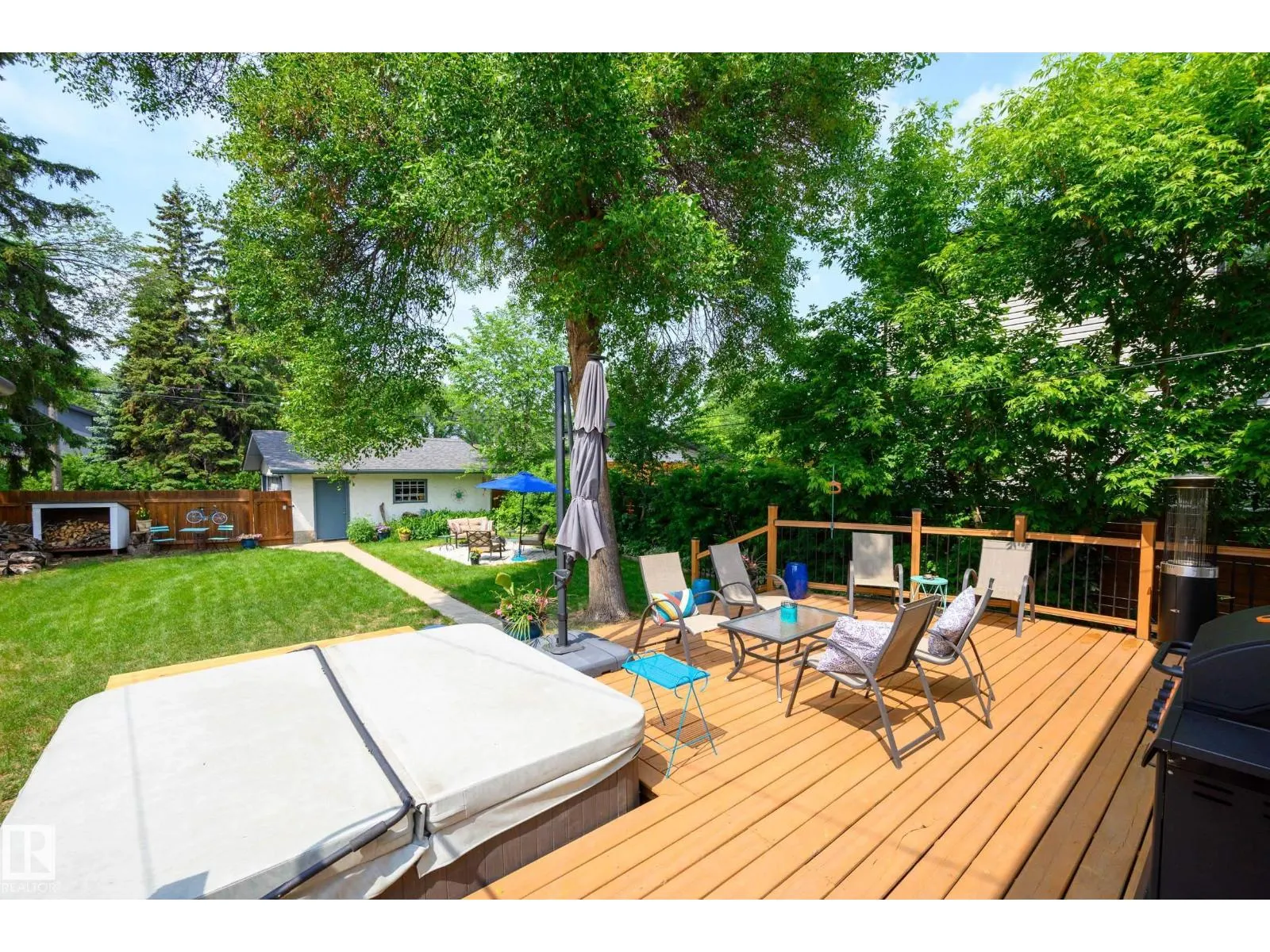 11118 125 ST NW NW