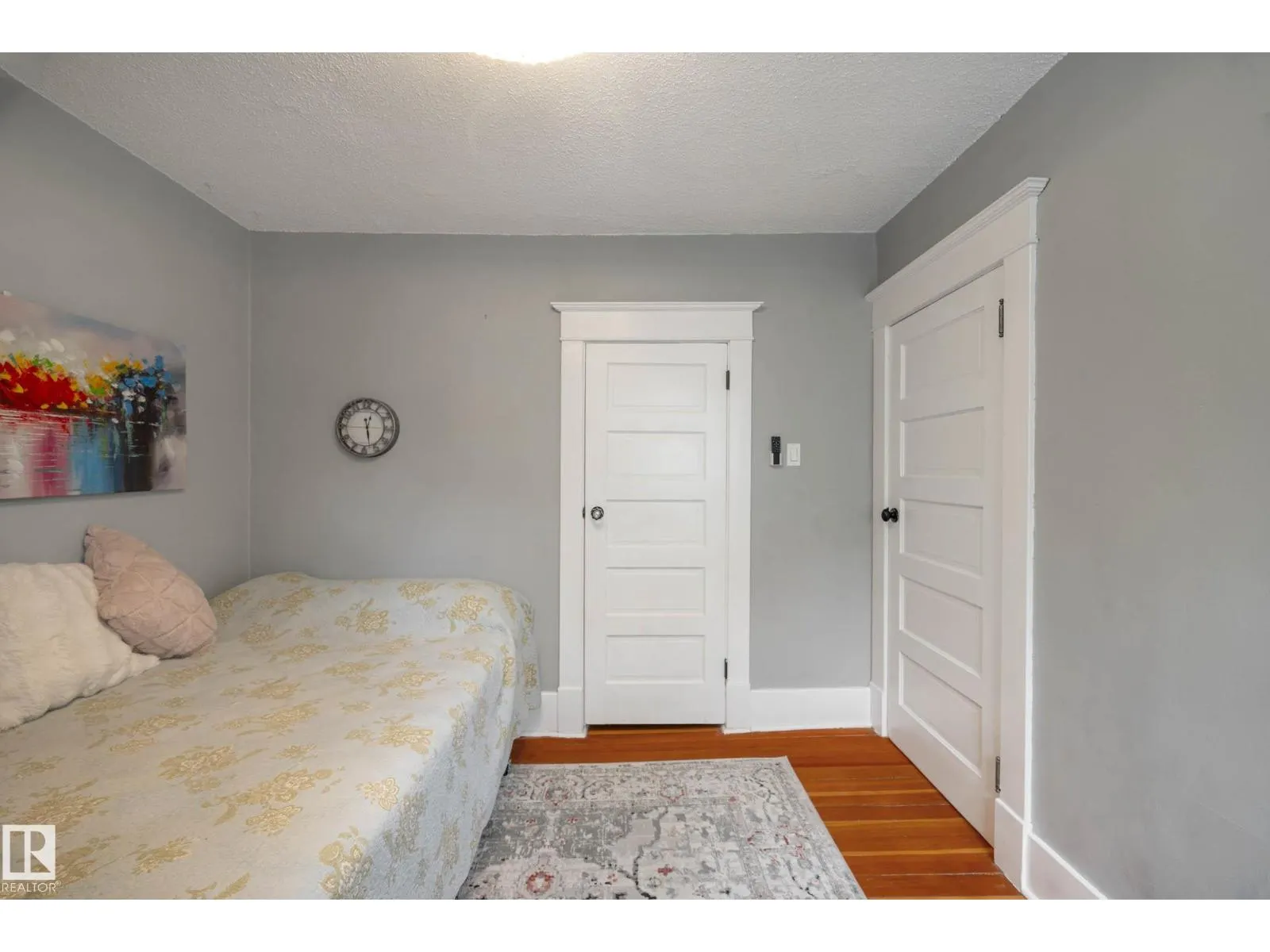 11118 125 ST NW NW
