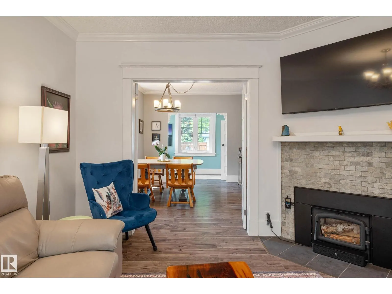 11118 125 ST NW NW
