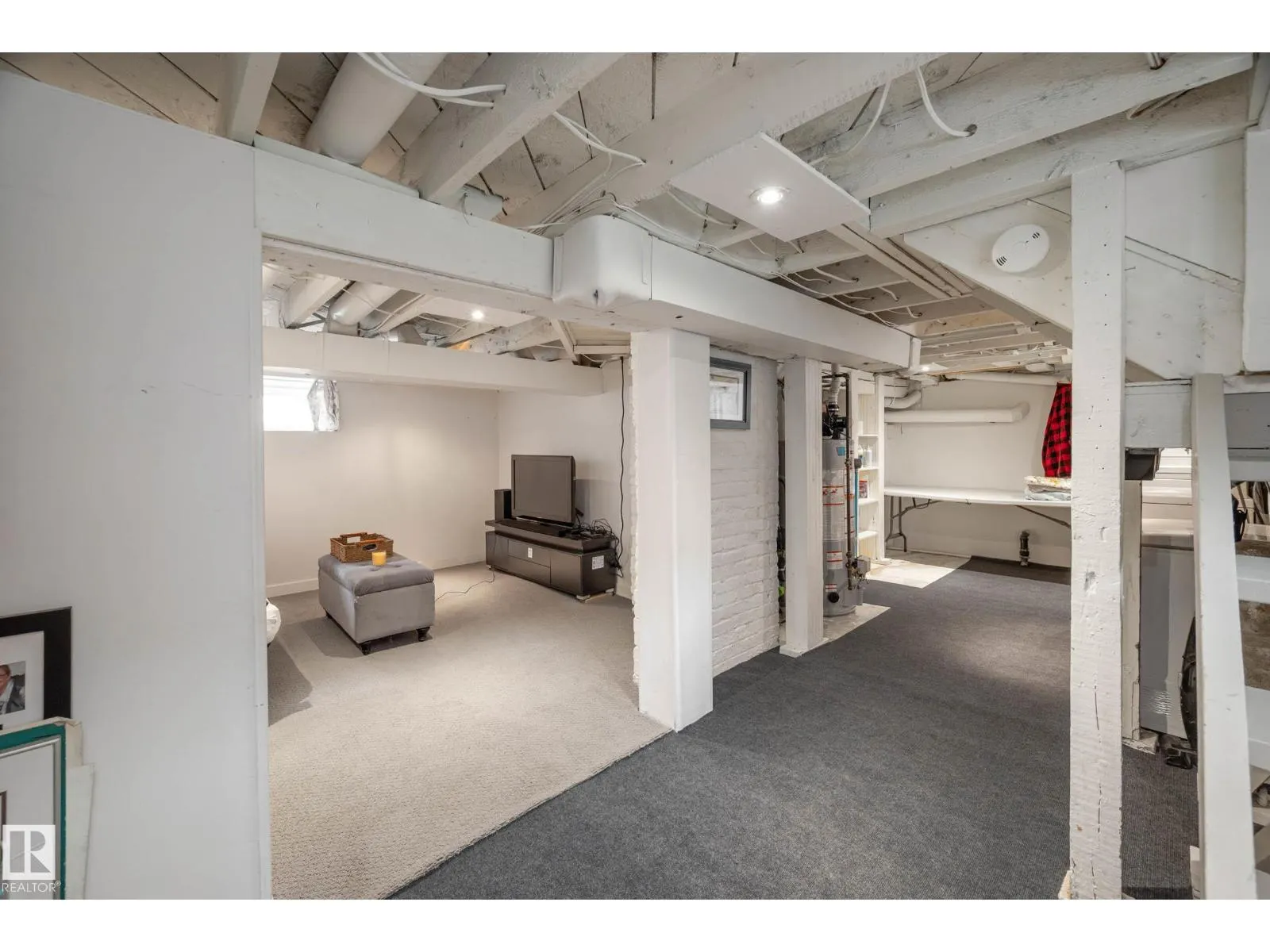 11118 125 ST NW NW
