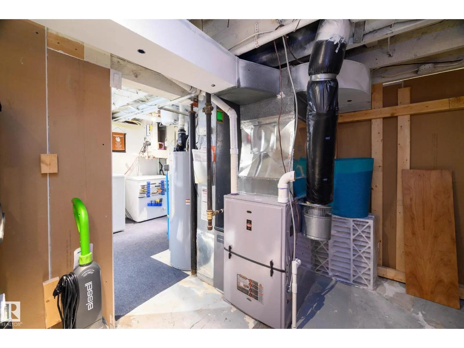 11118 125 ST NW NW