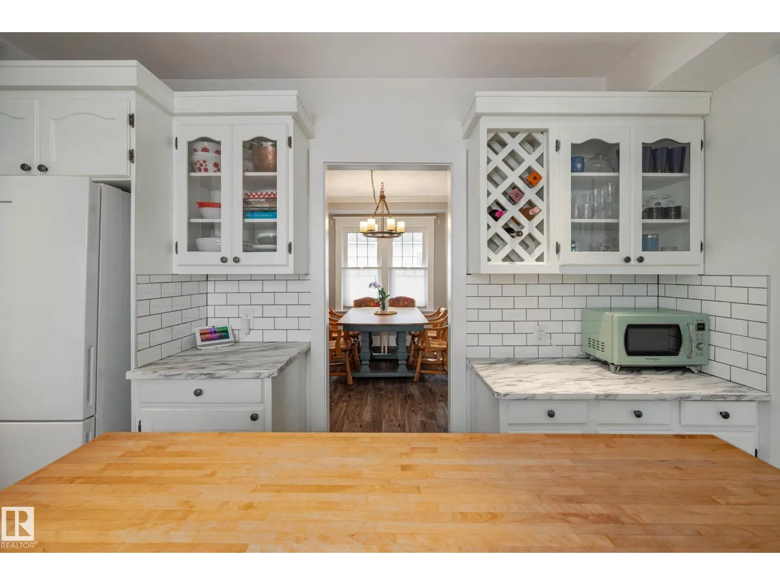 11118 125 ST NW NW