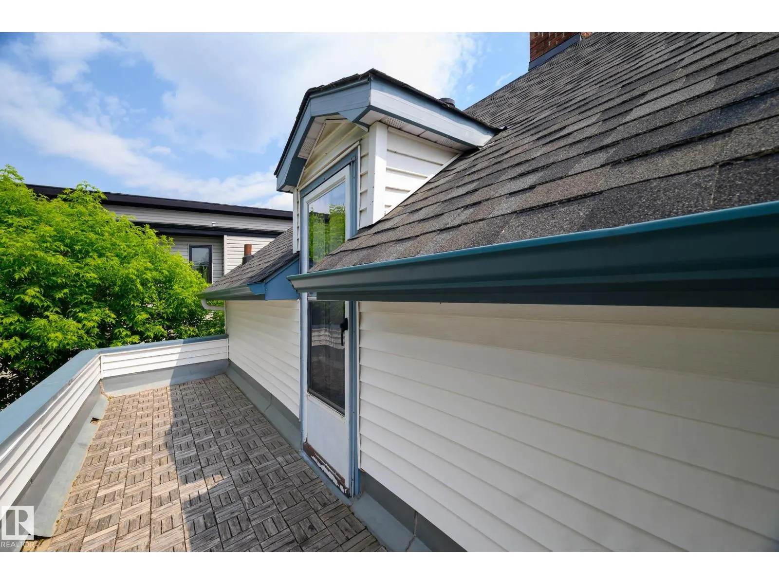11118 125 ST NW NW