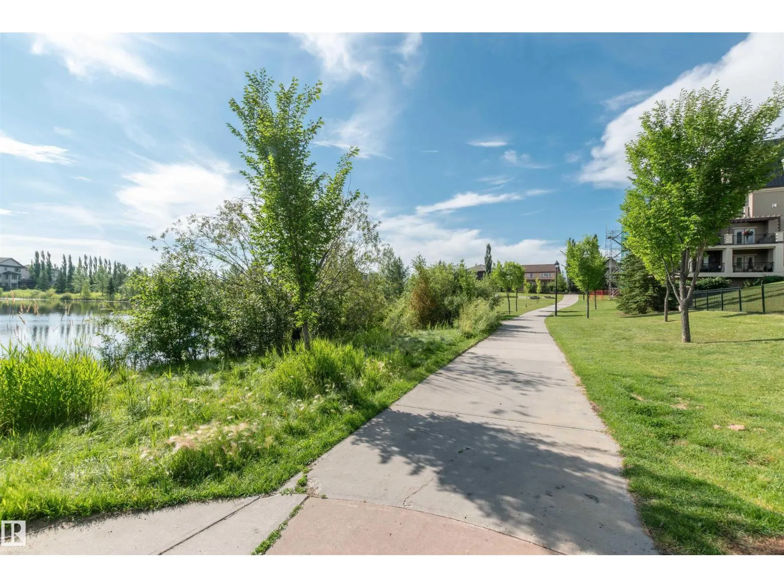 #140 6079 MAYNARD WY NW