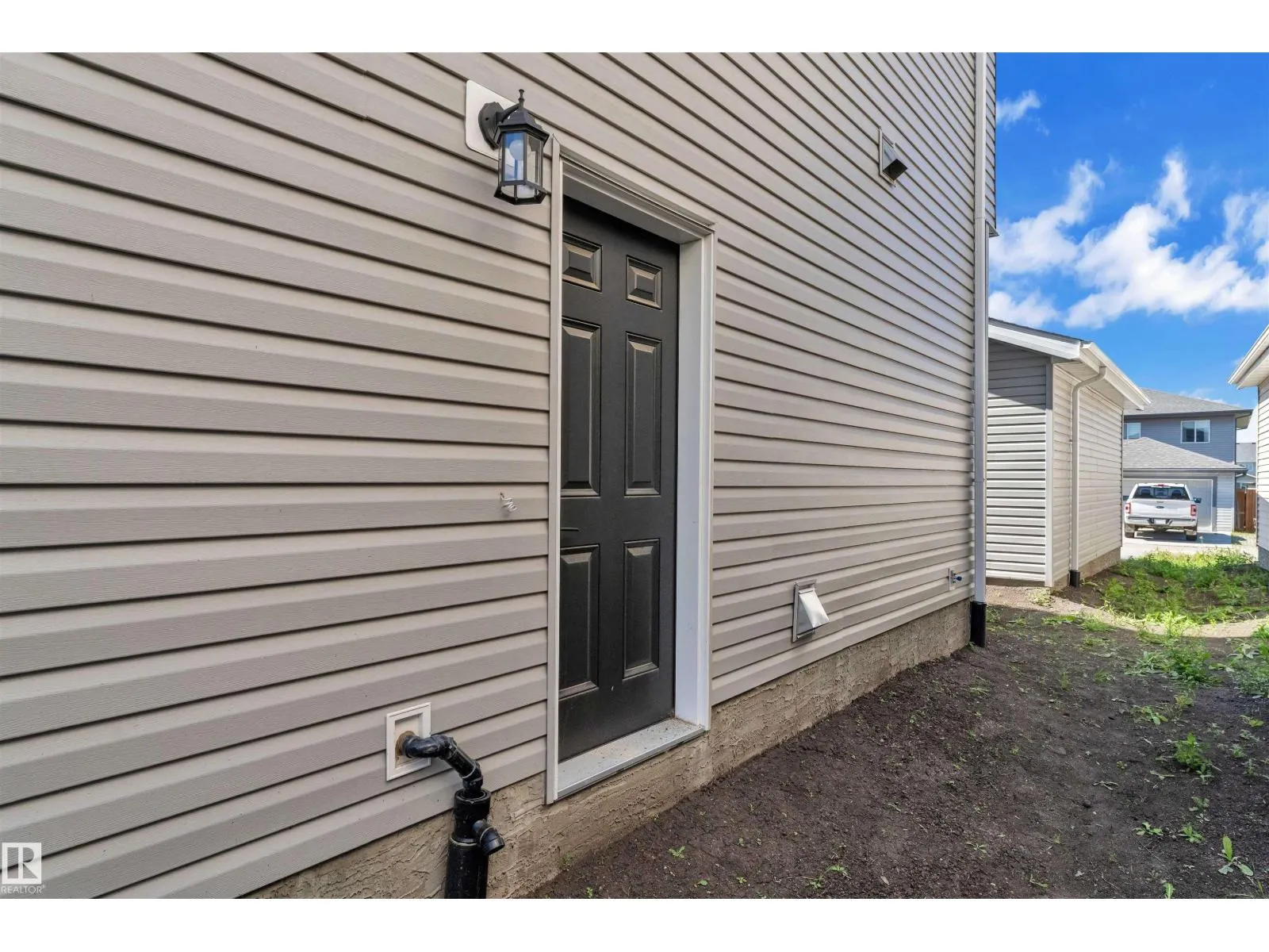 4409 37 ST