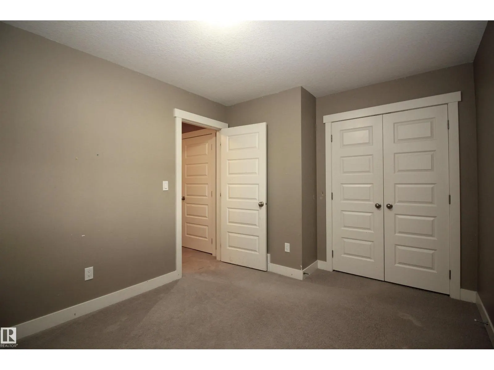 #281 401 SOUTHFORK DR