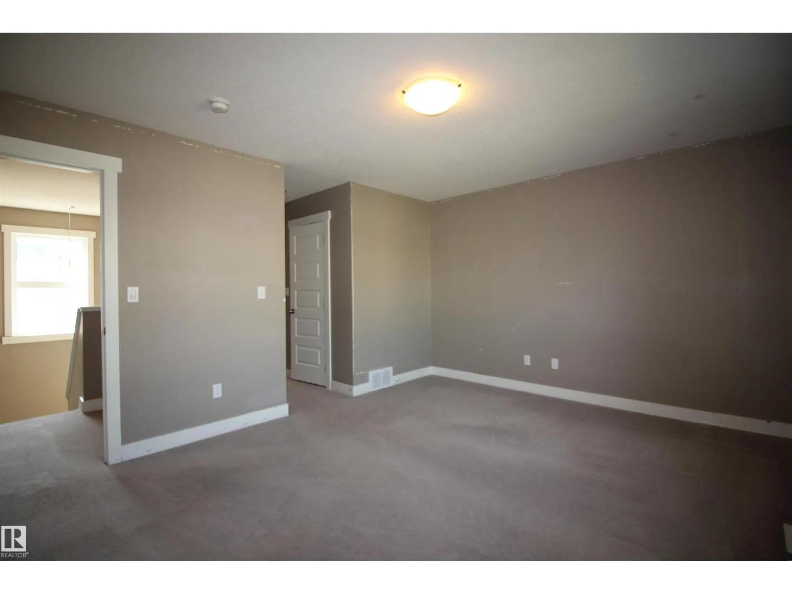 #281 401 SOUTHFORK DR