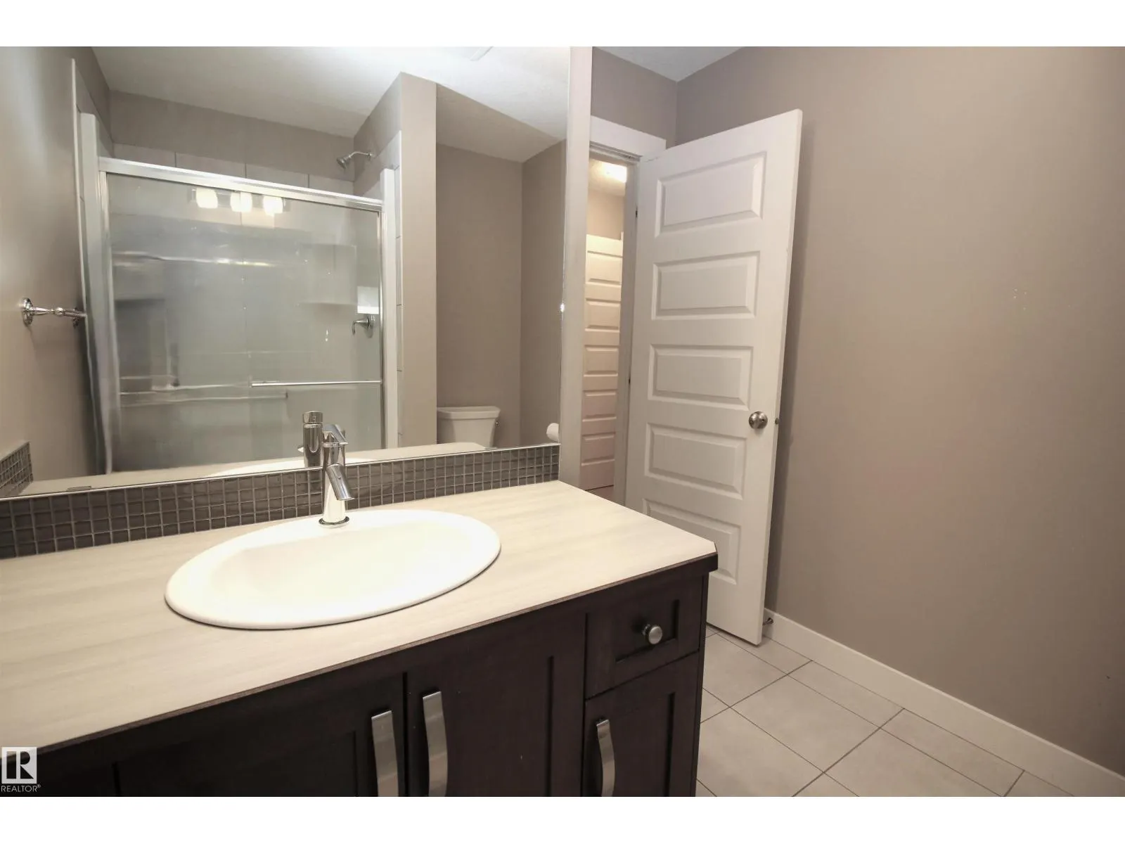 #281 401 SOUTHFORK DR