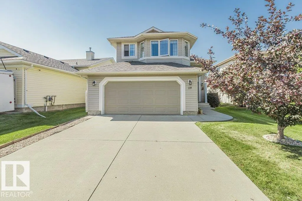 19 HILLDOWNS DR