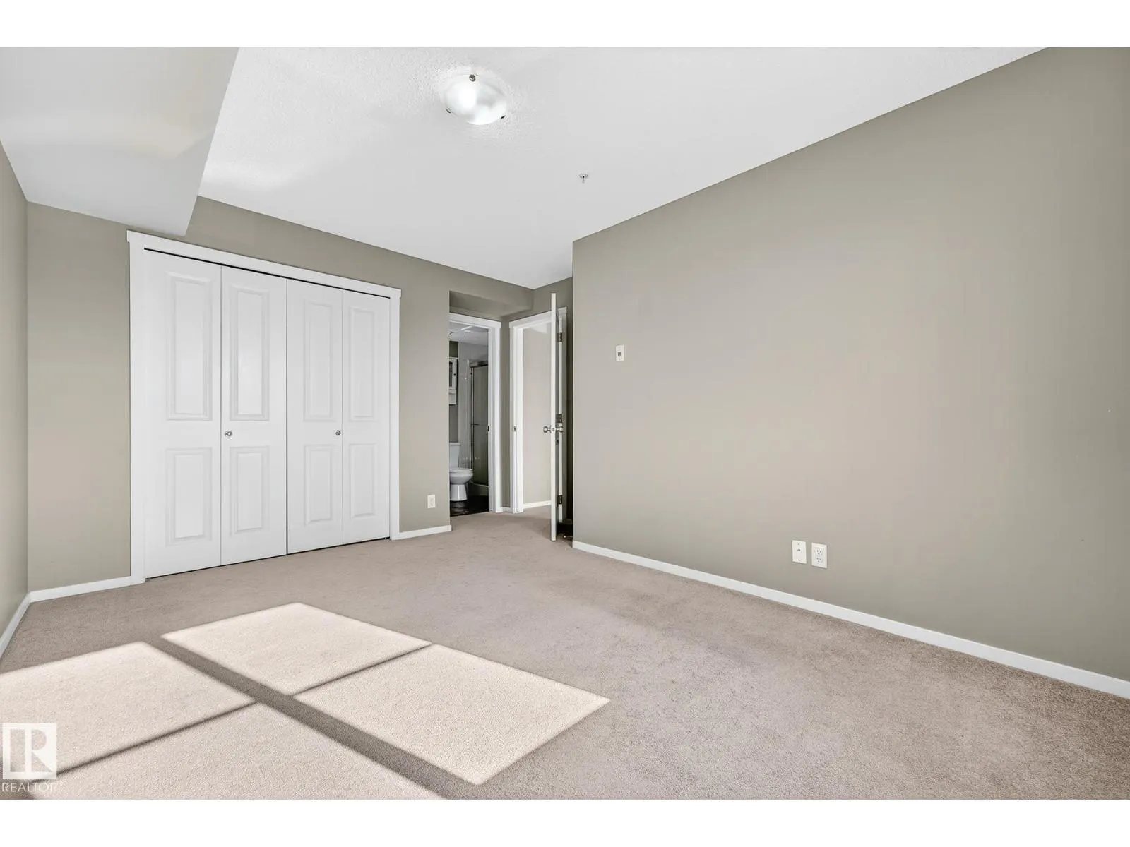 #204 5810 MULLEN PL NW