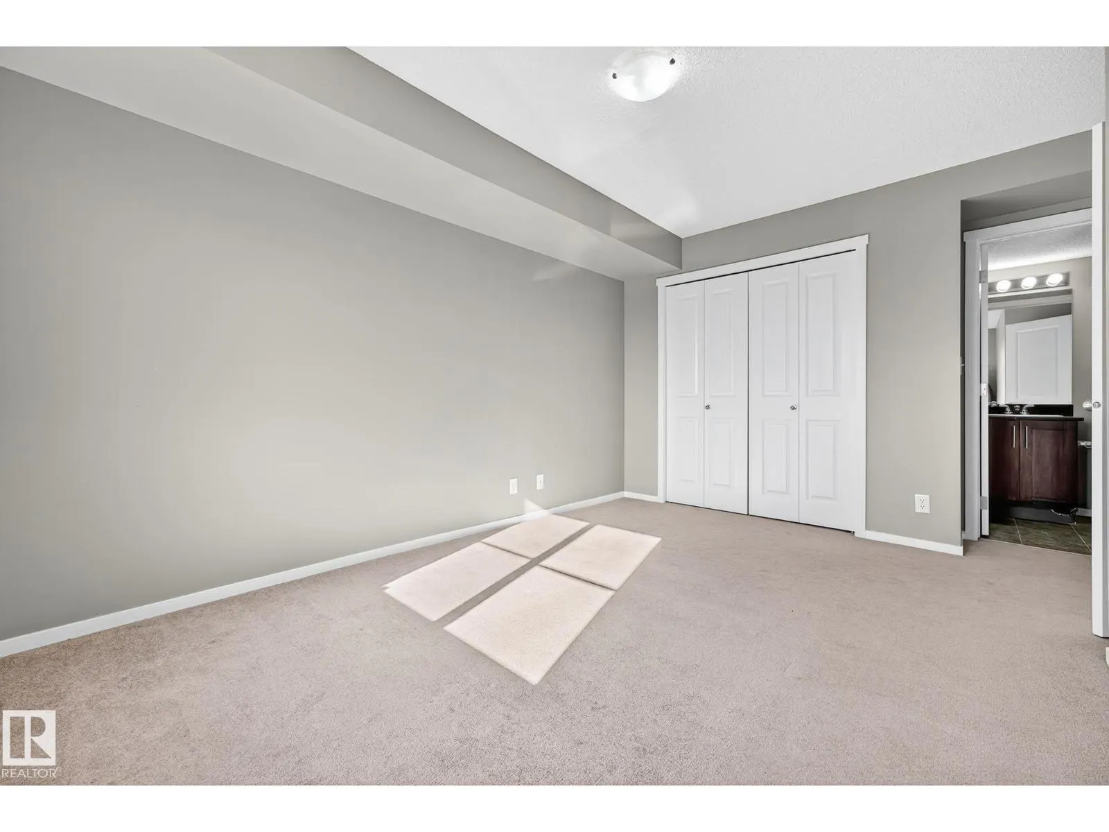 #204 5810 MULLEN PL NW