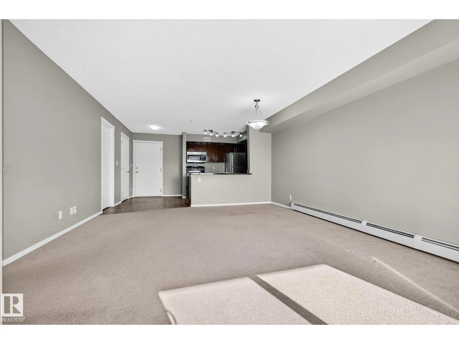 #204 5810 MULLEN PL NW