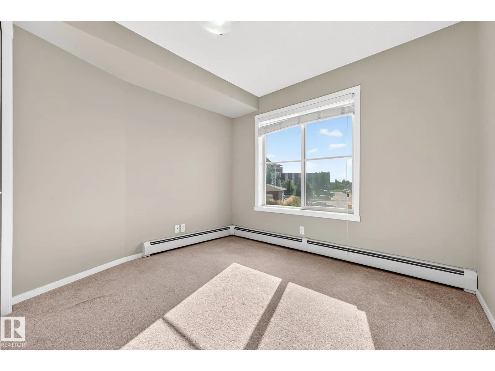 #204 5810 MULLEN PL NW