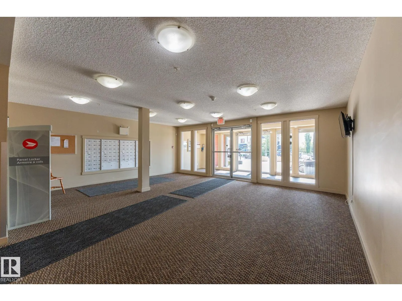 #204 5810 MULLEN PL NW
