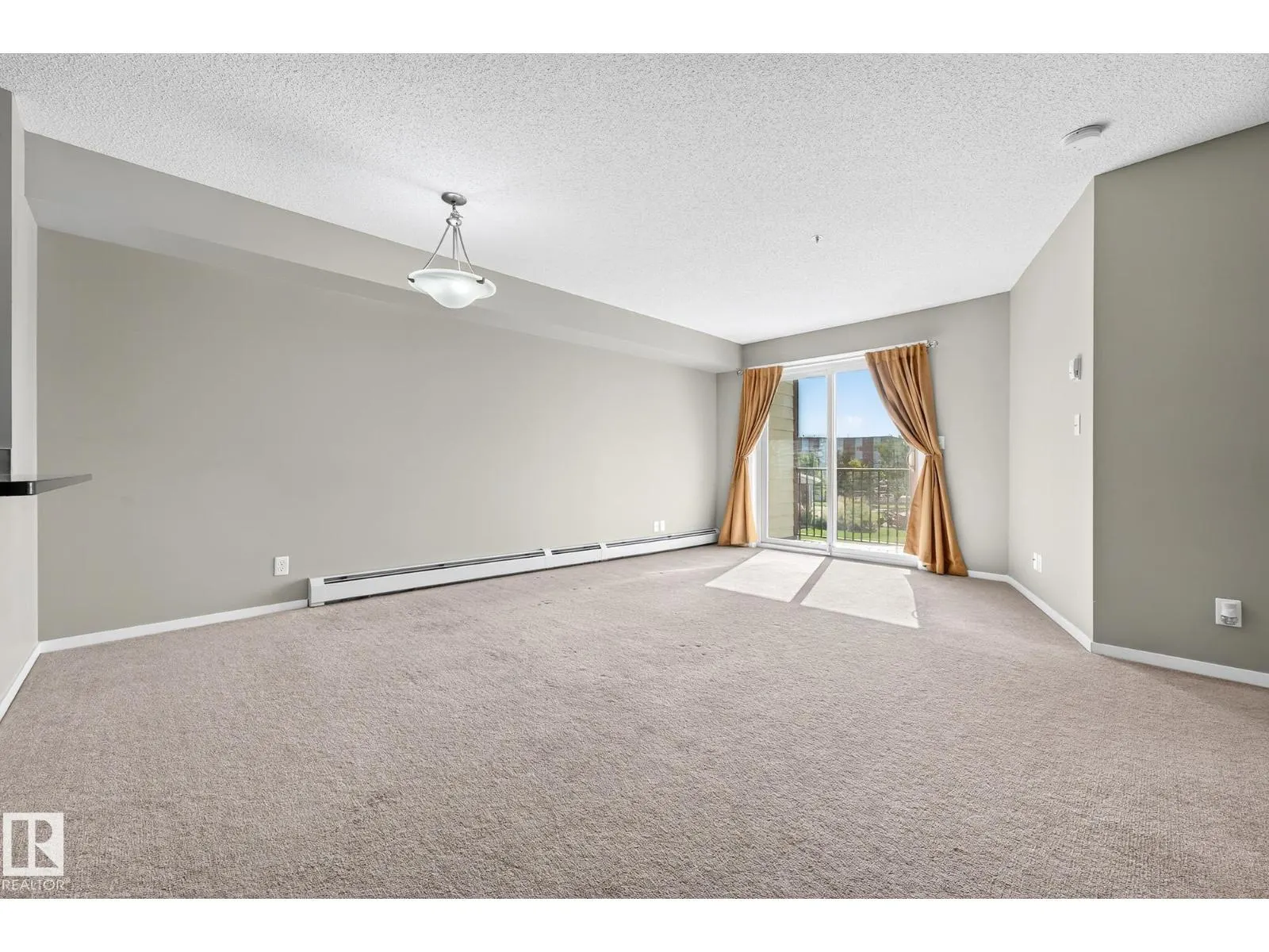 #204 5810 MULLEN PL NW