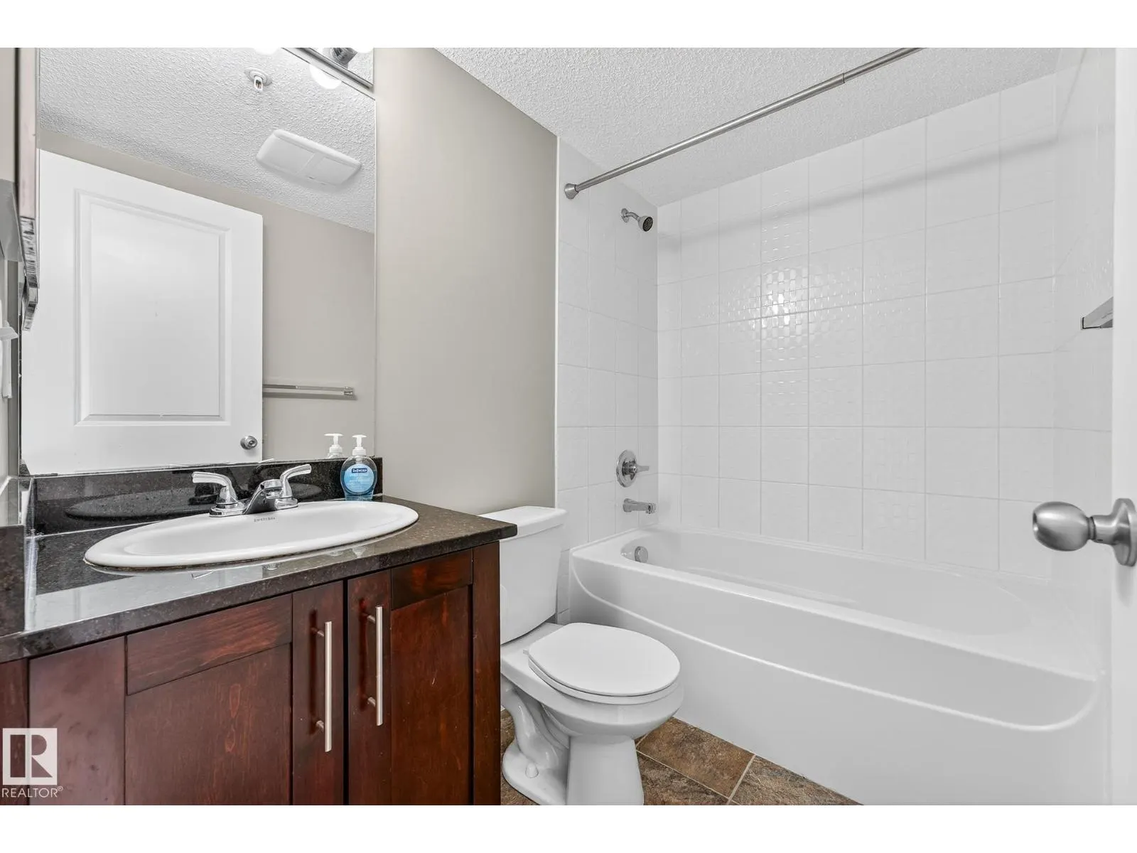 #204 5810 MULLEN PL NW