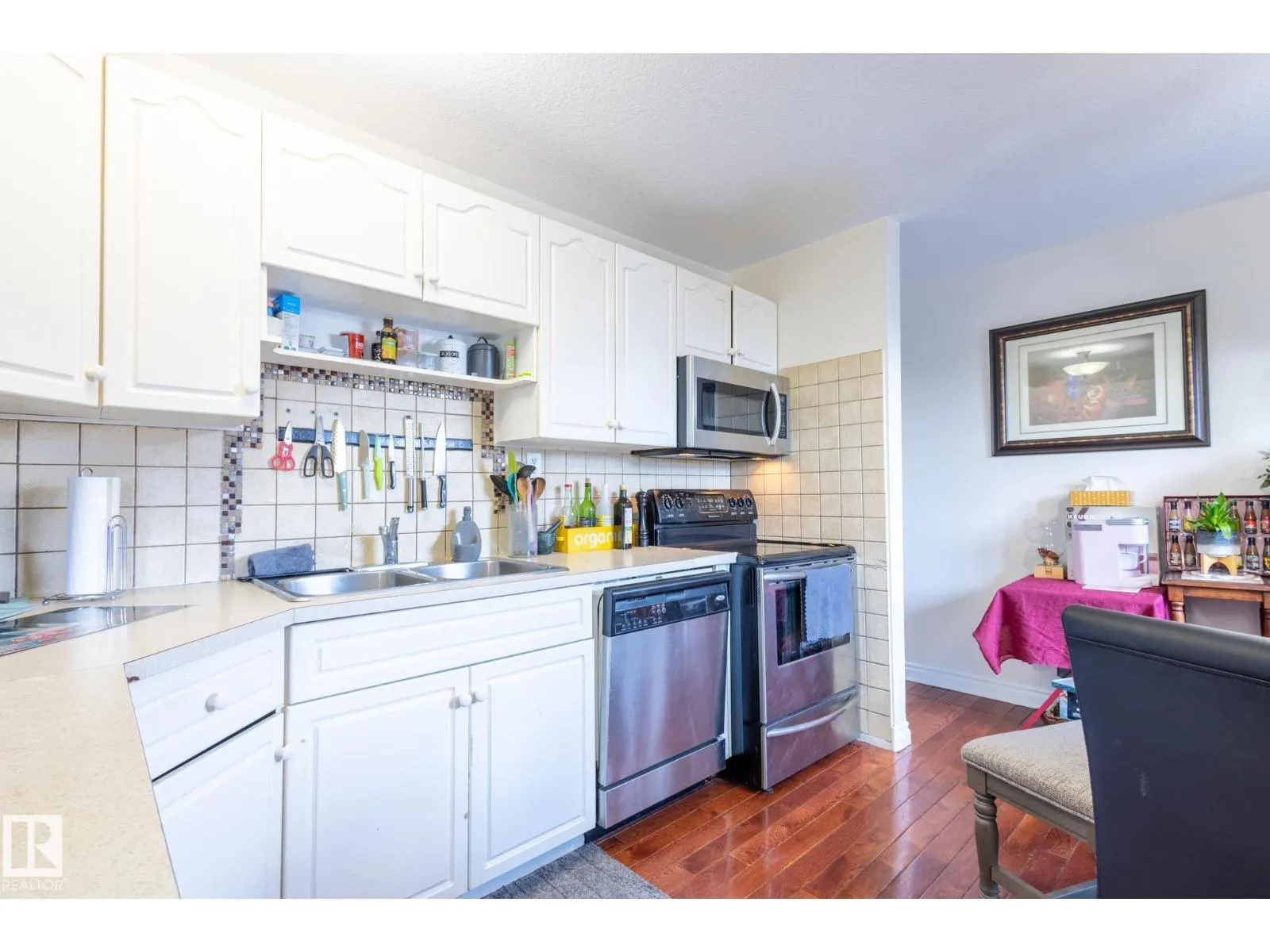 170 MAYFAIR MEWS ME NW
