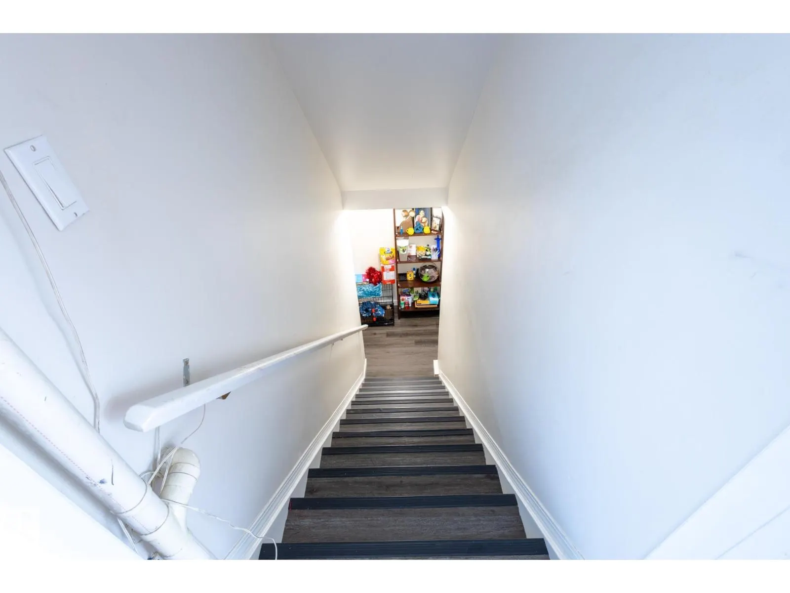 170 MAYFAIR MEWS ME NW