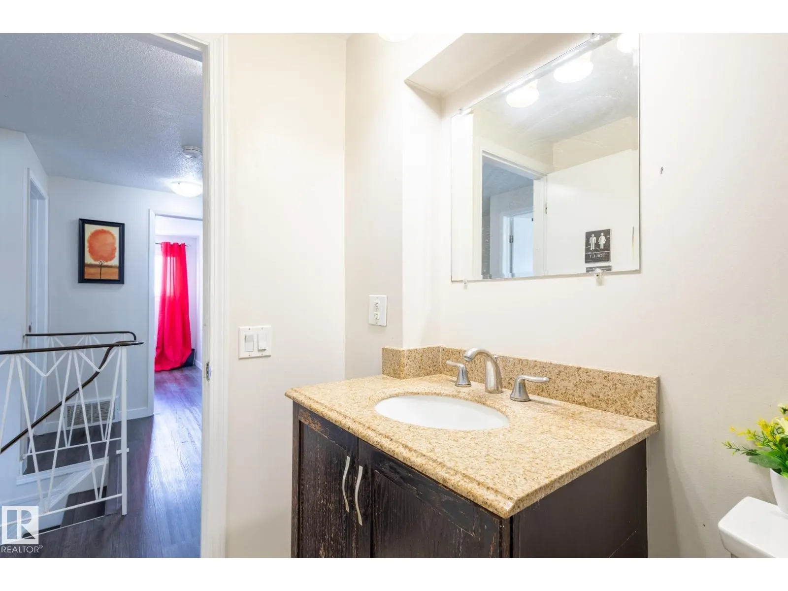 170 MAYFAIR MEWS ME NW