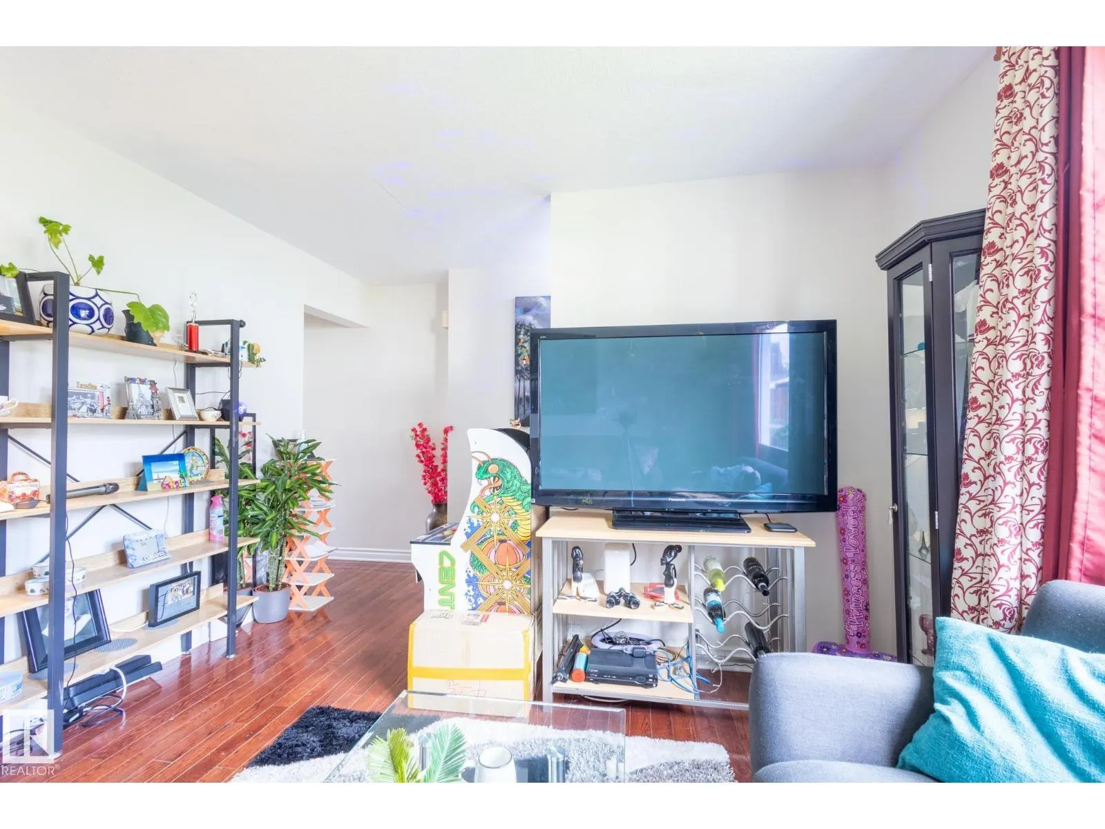 170 MAYFAIR MEWS ME NW