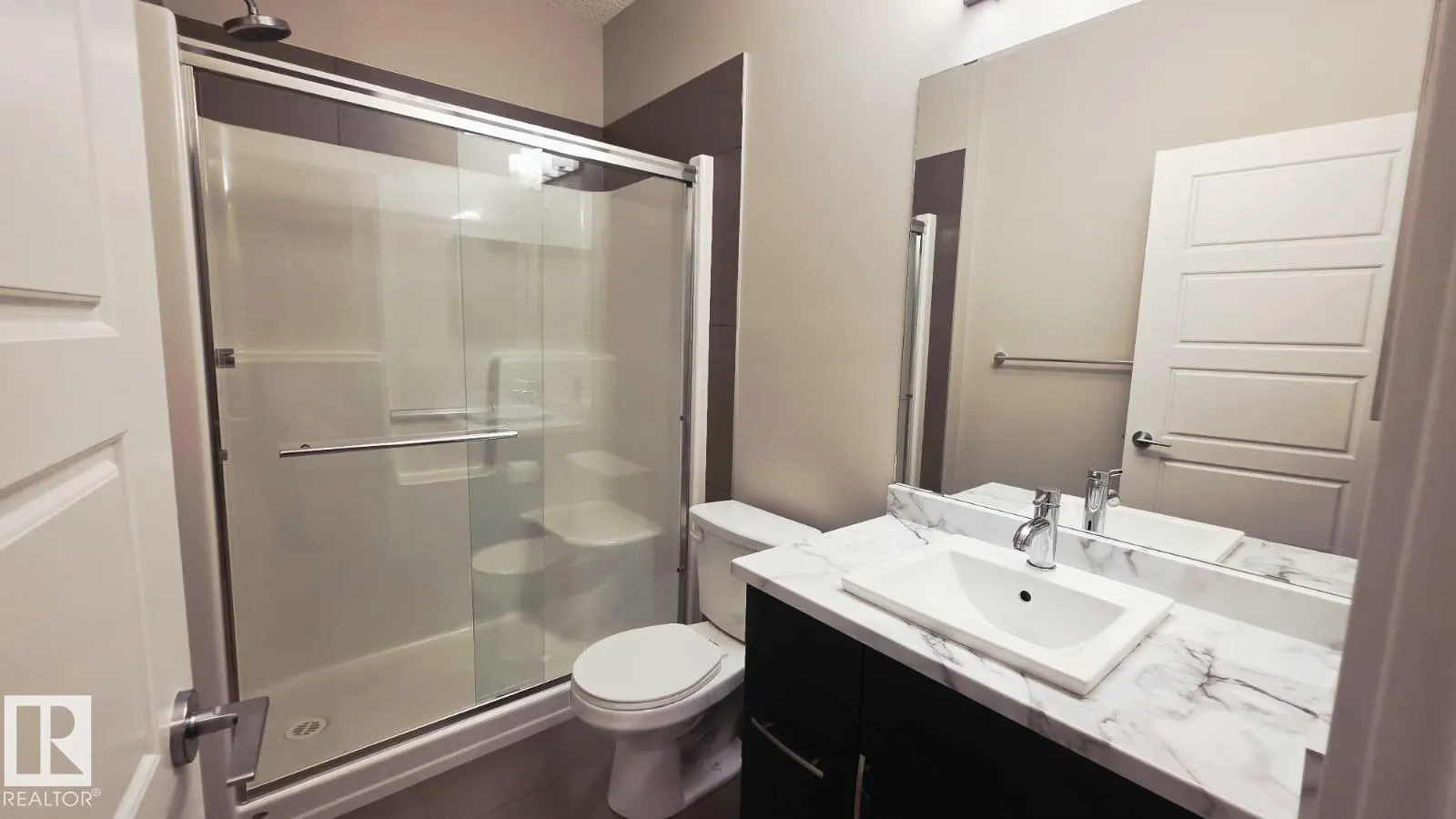 #115 320 AMBLESIDE LINK LI SW