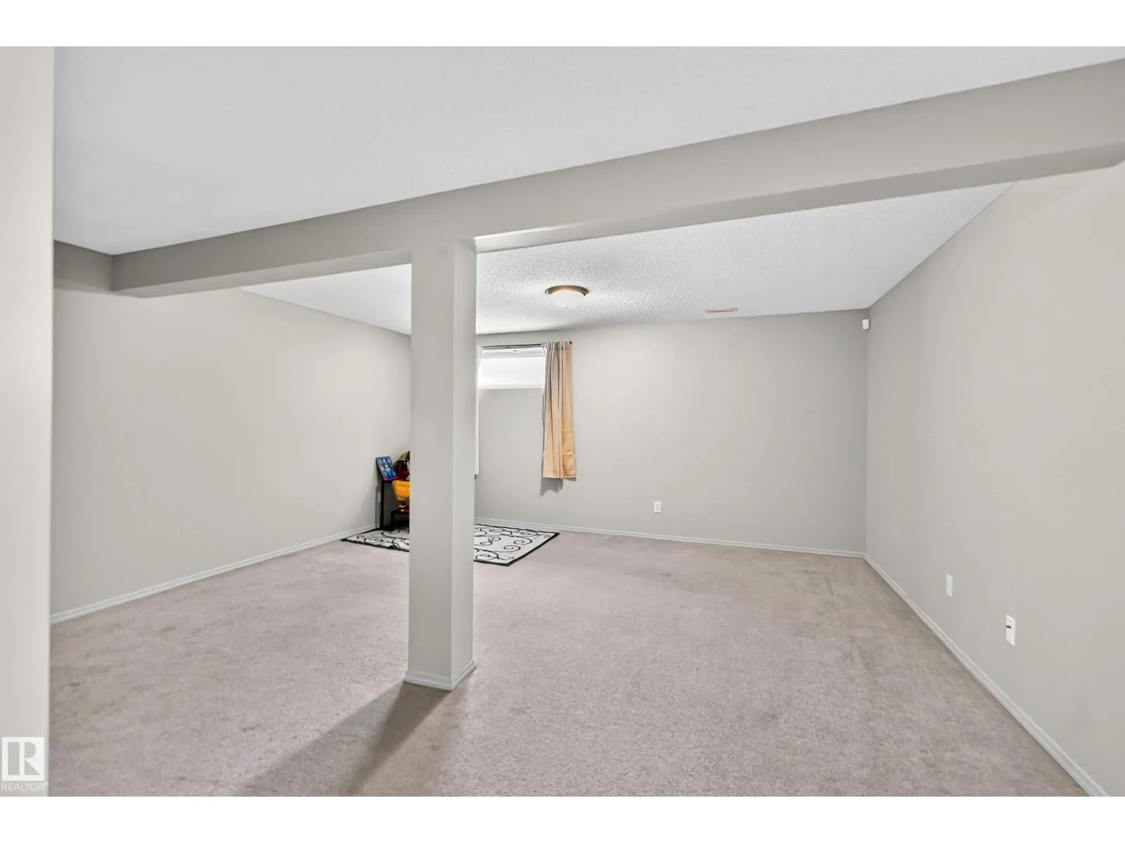 #24 14603 MILLER BV NW