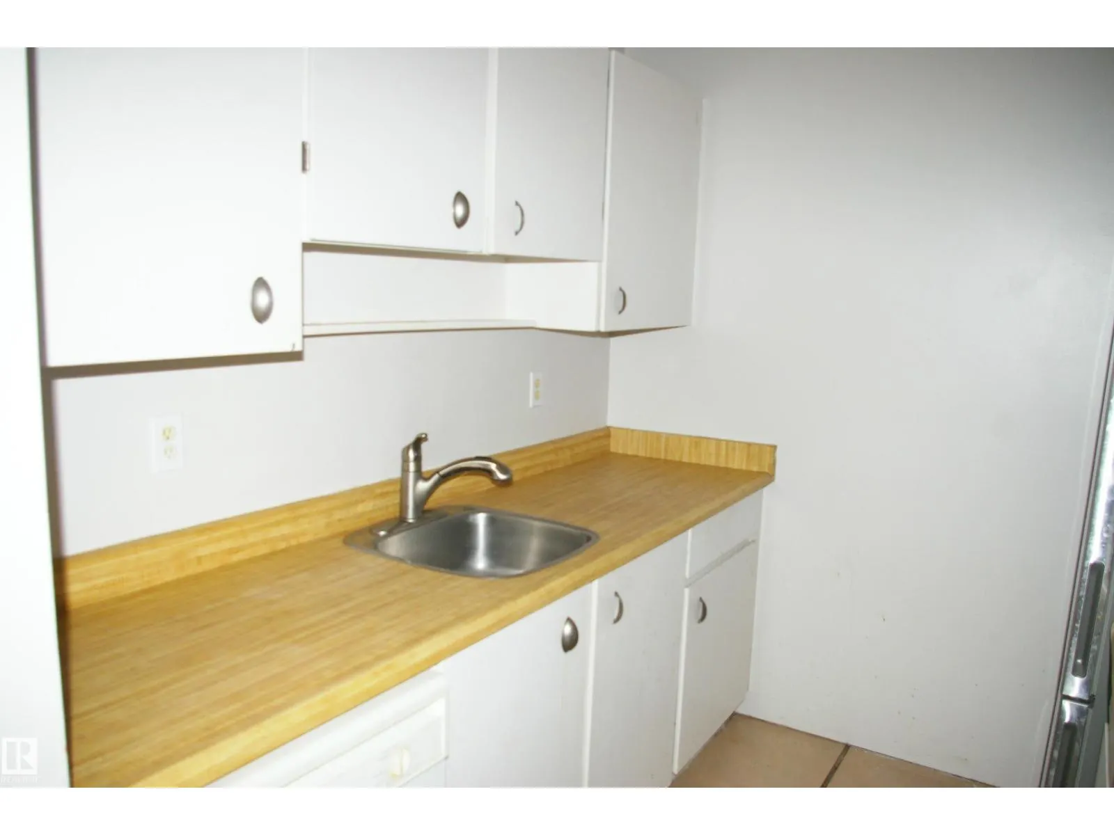 #312 10838 108 ST NW