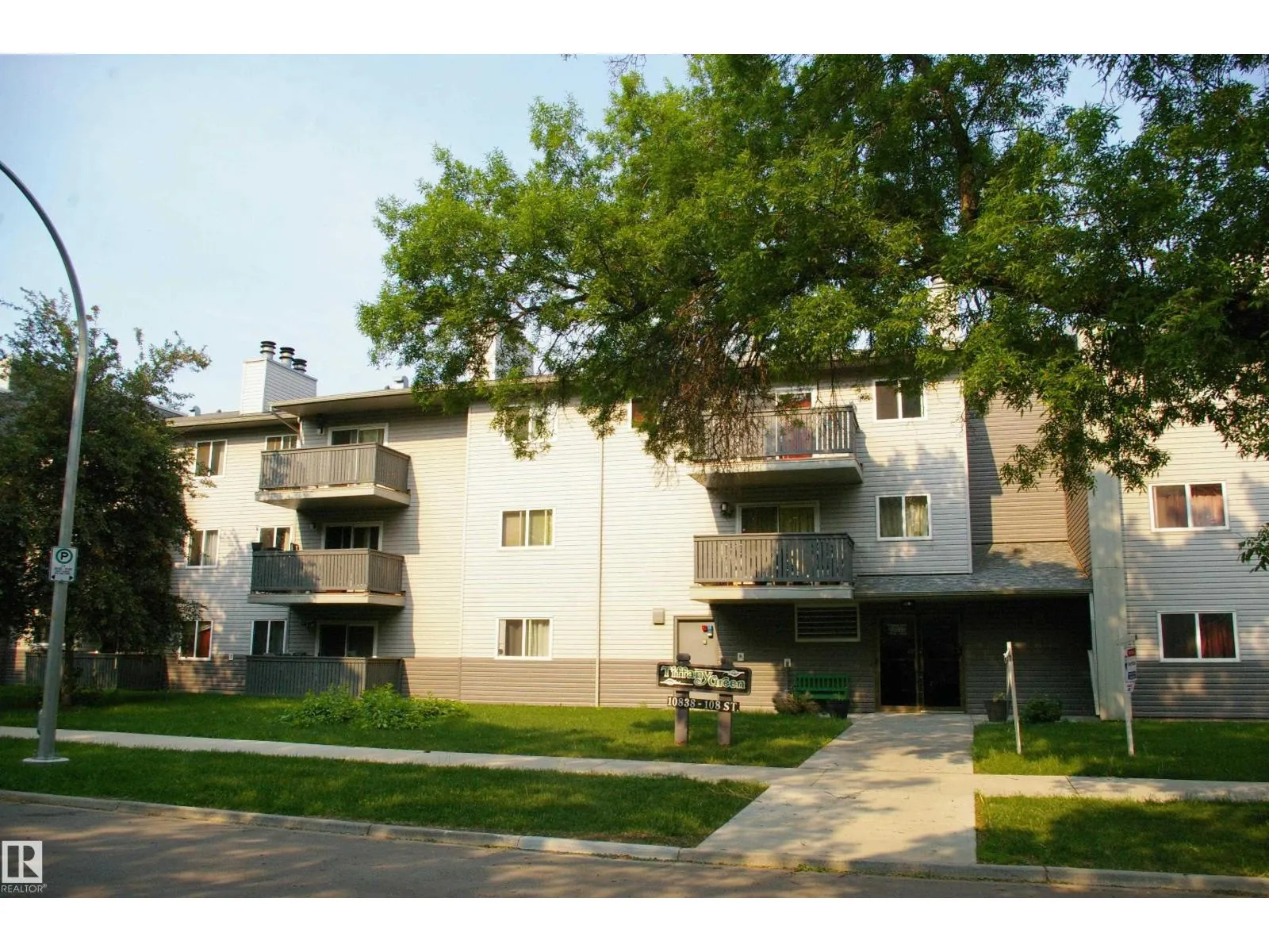 #312 10838 108 ST NW