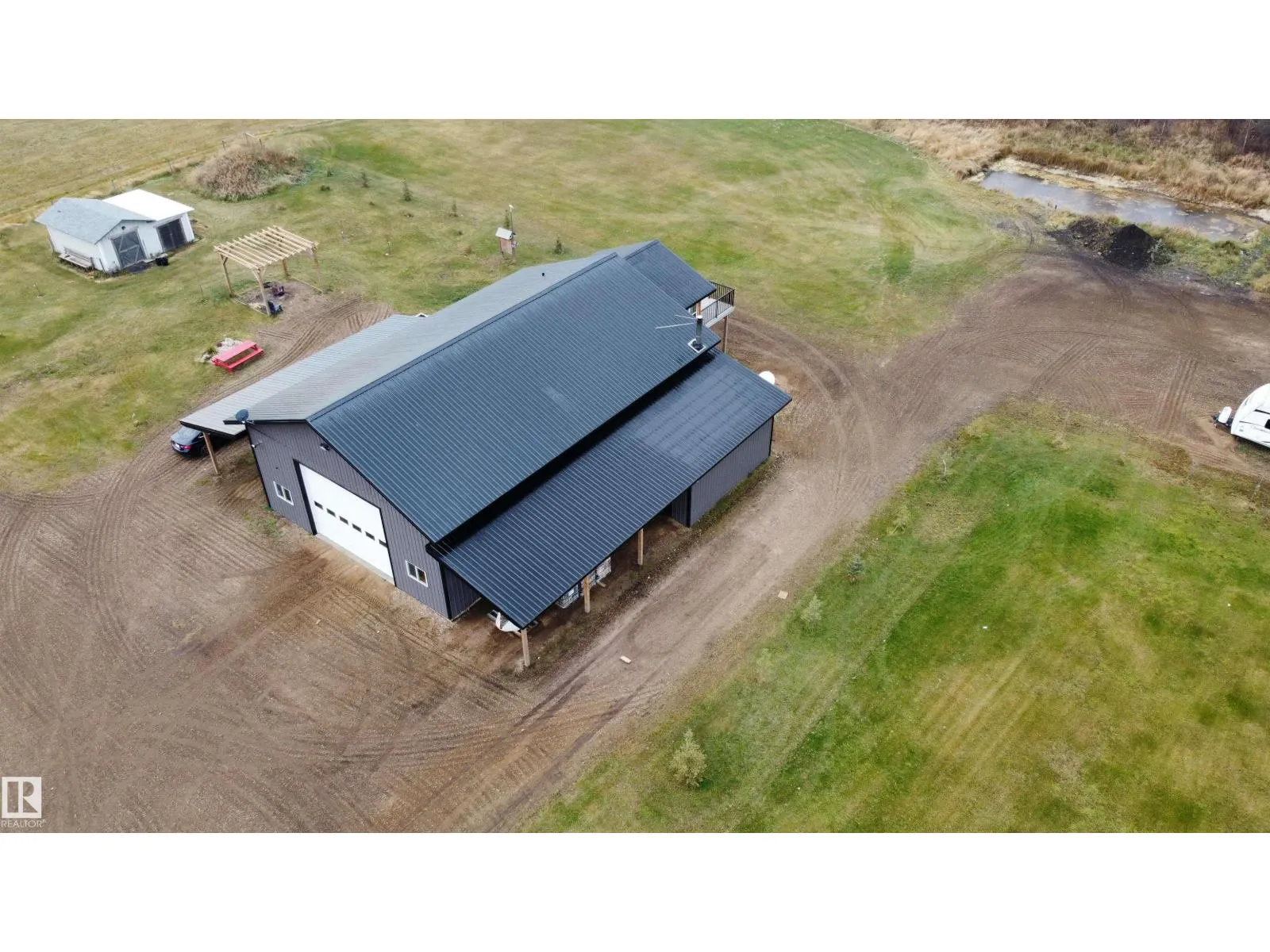 664082 RGE RD 181