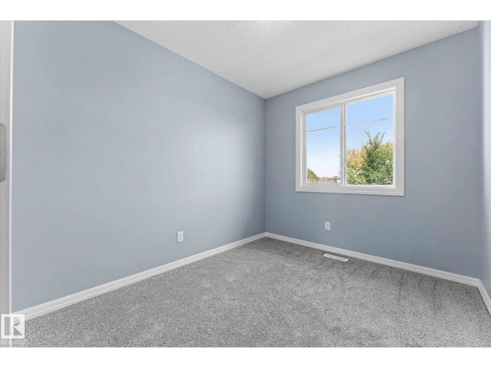 #40 1404 HERMITAGE RD NW